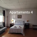Rurales Grullas Apartment Villa del Rey